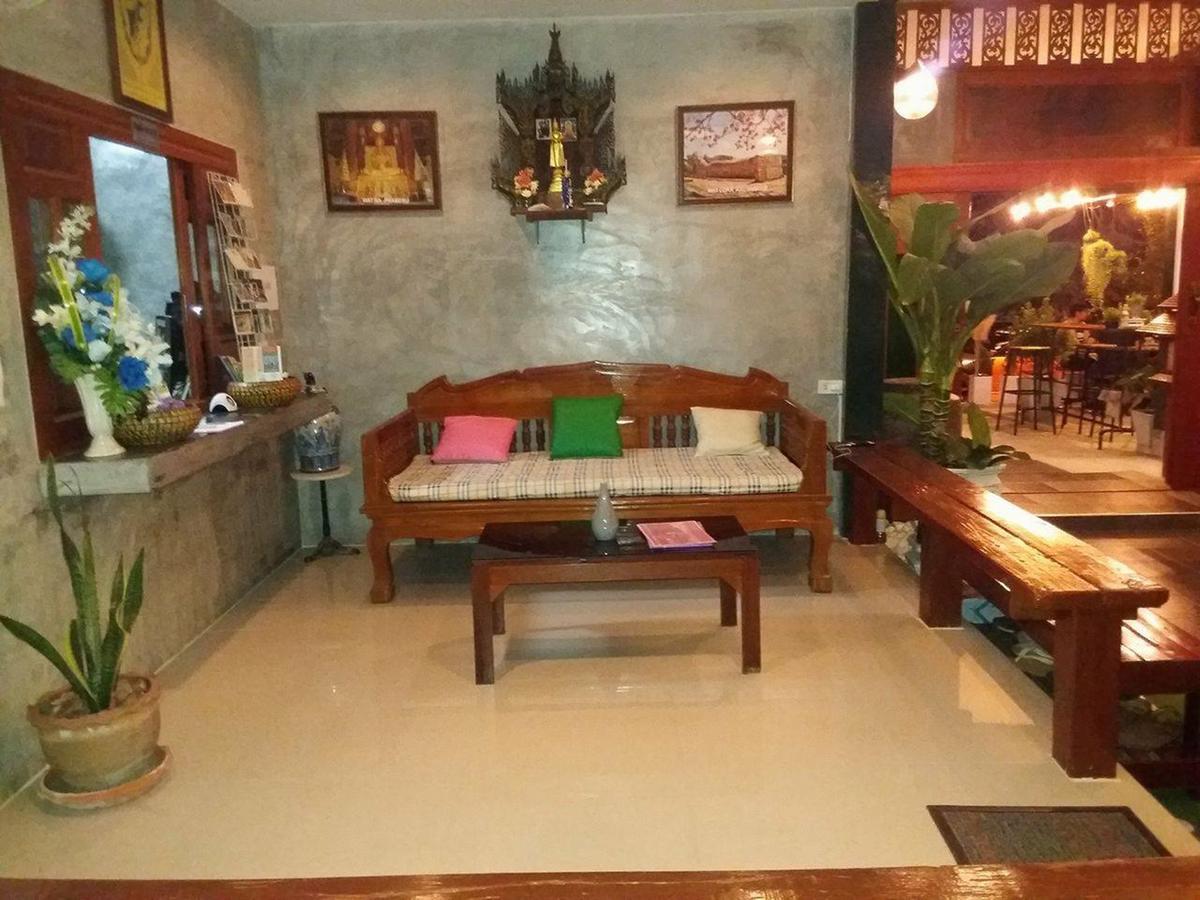 Pk Hostel Ayutthaya Eksteriør bilde