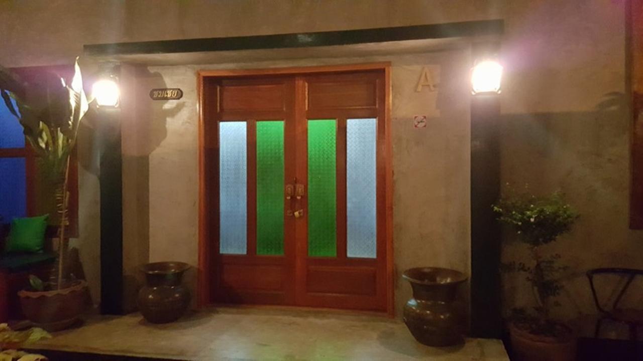 Pk Hostel Ayutthaya Eksteriør bilde